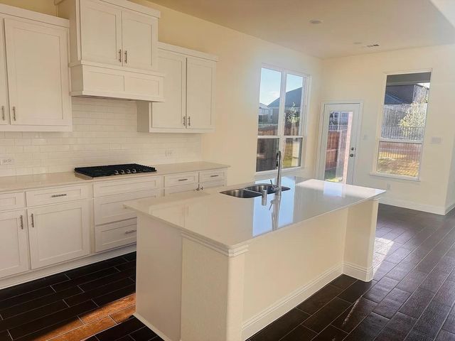 905 Tartane Drive, Anna, TX 75409
