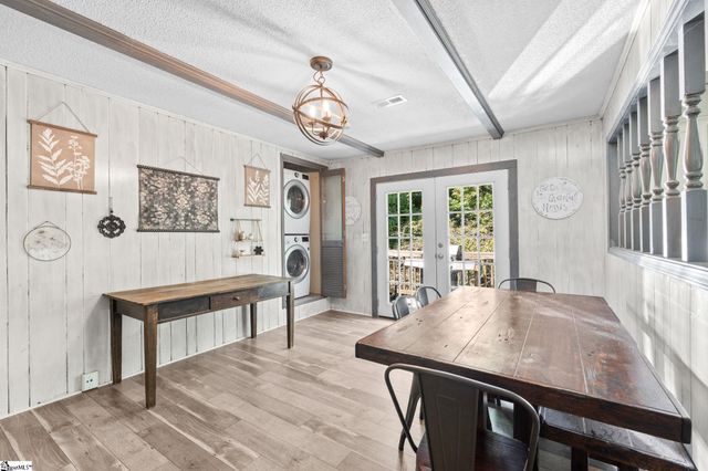 12 Virginia Avenue, Travelers Rest, SC 29690