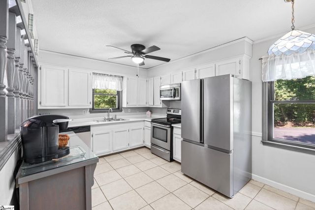12 Virginia Avenue, Travelers Rest, SC 29690