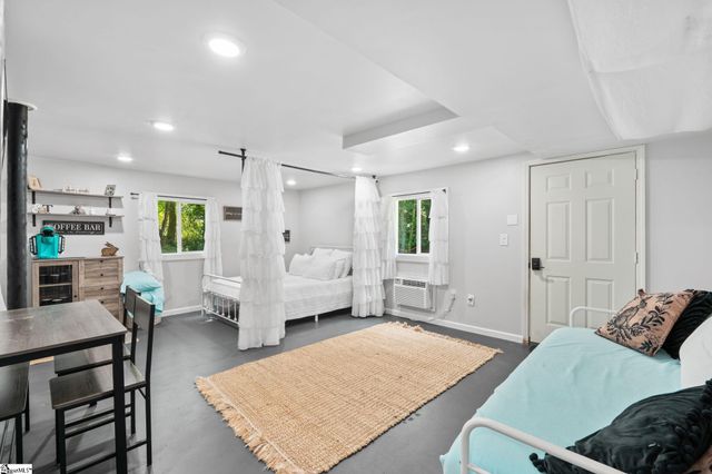 12 Virginia Avenue, Travelers Rest, SC 29690