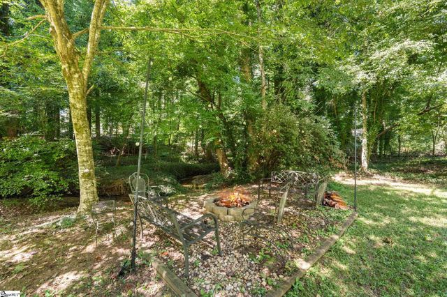 12 Virginia Avenue, Travelers Rest, SC 29690