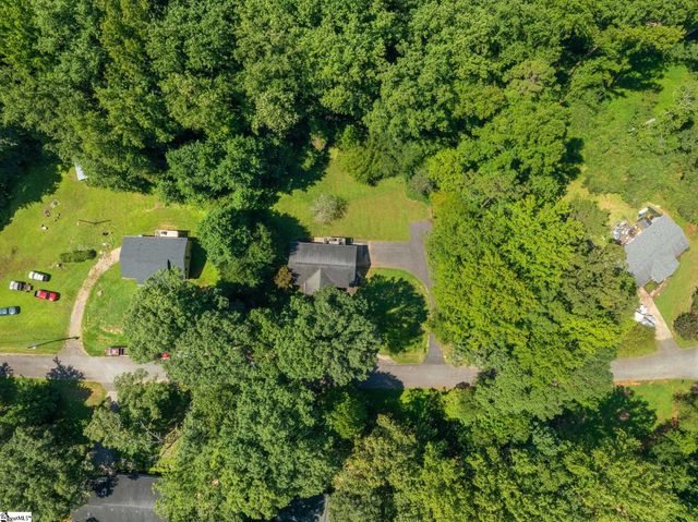 12 Virginia Avenue, Travelers Rest, SC 29690