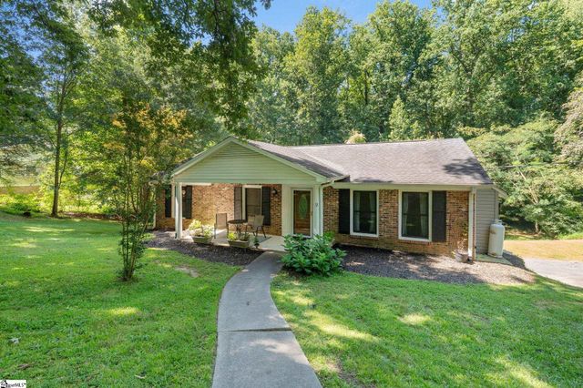 12 Virginia Avenue, Travelers Rest, SC 29690