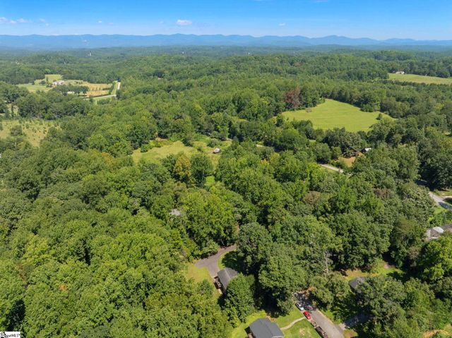 12 Virginia Avenue, Travelers Rest, SC 29690