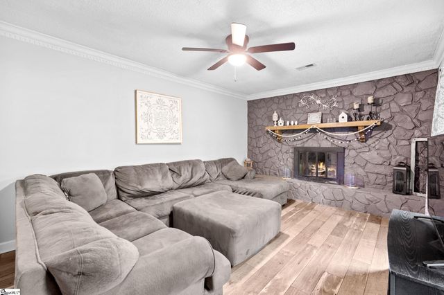 12 Virginia Avenue, Travelers Rest, SC 29690