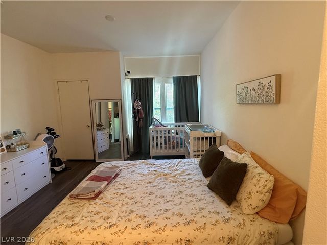8250 North Grand Canyon Drive 2155, Las Vegas, NV 89166