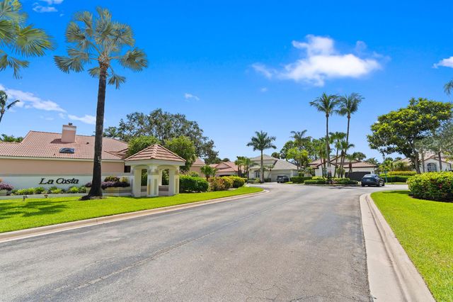 1500 Lacosta Drive W, Pembroke Pines, FL 33027