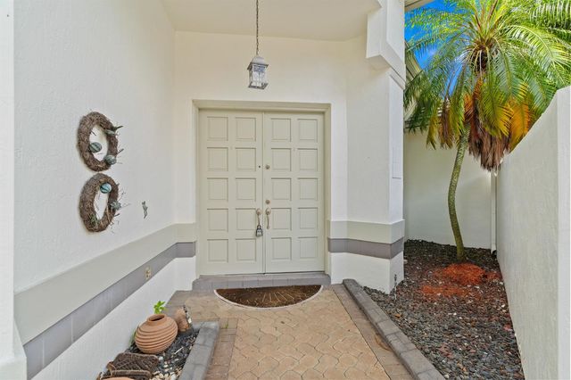 1500 Lacosta Drive W, Pembroke Pines, FL 33027