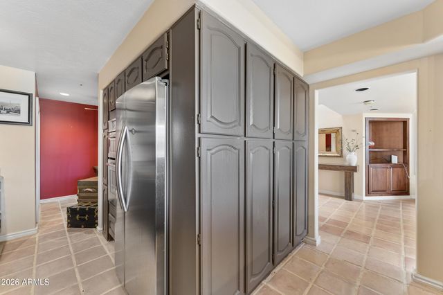 25555 N WINDY WALK Drive 24, Scottsdale, AZ 85255
