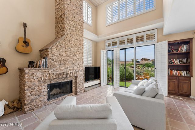 25555 N WINDY WALK Drive 24, Scottsdale, AZ 85255