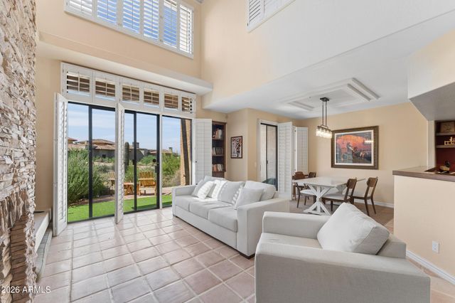 25555 N WINDY WALK Drive 24, Scottsdale, AZ 85255