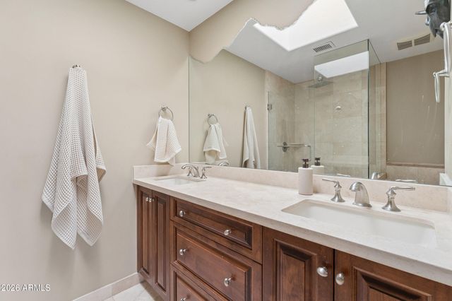25555 N WINDY WALK Drive 24, Scottsdale, AZ 85255