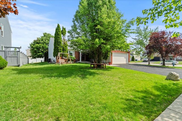 21016 Longmeadow Drive, Crest Hill, IL 60403