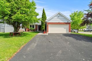 21016 Longmeadow Drive, Crest Hill, IL 60403