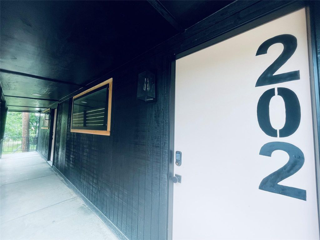 7107 Guadalupe ST 202, Austin, TX 78752