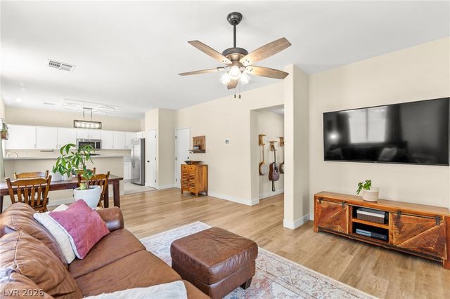 5430 Dianthus Court, North Las Vegas, NV 89031