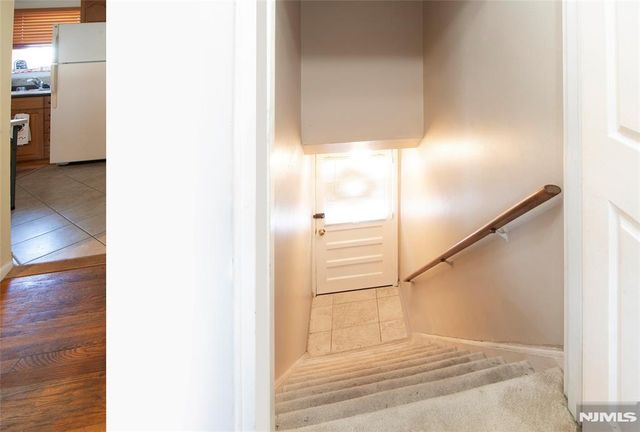 2-35 N Virginia Drive B, Fair Lawn, NJ 07410