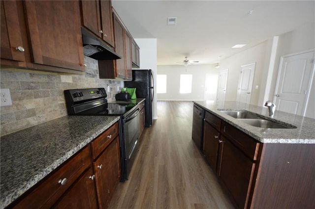1937 Old Dogwood, Jonesboro, GA 30238