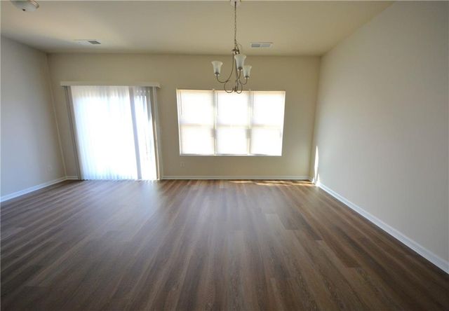 1937 Old Dogwood, Jonesboro, GA 30238