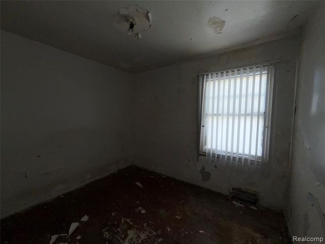 8418 Brace Street, Detroit, MI 48228