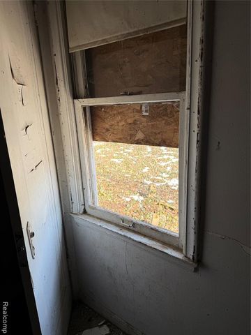 8418 Brace Street, Detroit, MI 48228