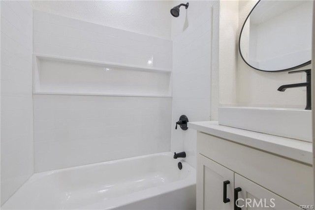 1107 Pacific, Bakersfield, CA 93305