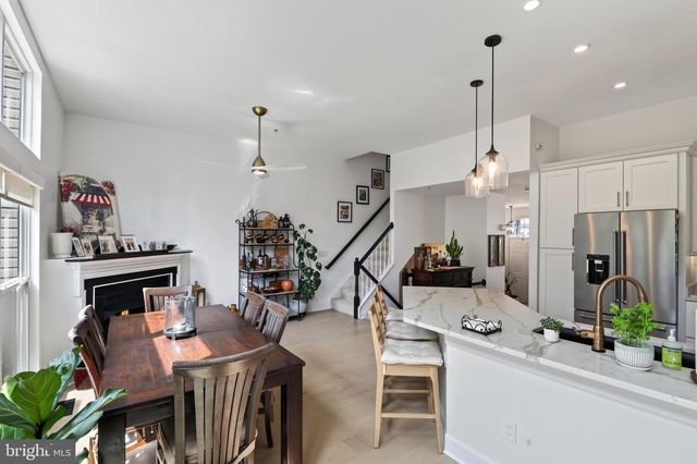 5155 BALLYCASTLE CIR CIR, Alexandria, VA 22315