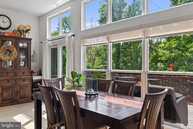 5155 BALLYCASTLE CIR CIR, Alexandria, VA 22315