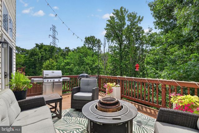 5155 BALLYCASTLE CIR CIR, Alexandria, VA 22315