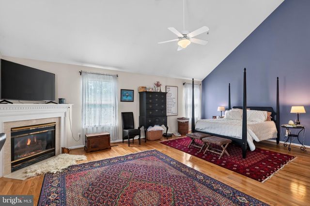 5155 BALLYCASTLE CIR CIR, Alexandria, VA 22315