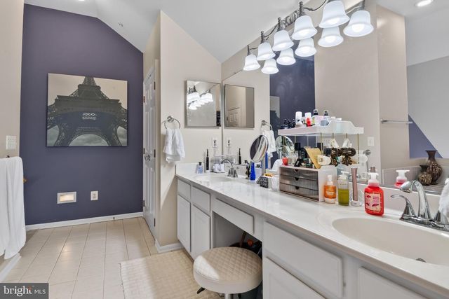 5155 BALLYCASTLE CIR CIR, Alexandria, VA 22315
