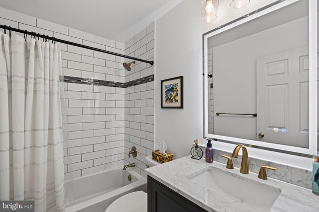 5155 BALLYCASTLE CIR CIR, Alexandria, VA 22315