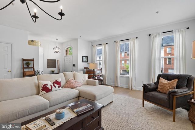 5155 BALLYCASTLE CIR CIR, Alexandria, VA 22315