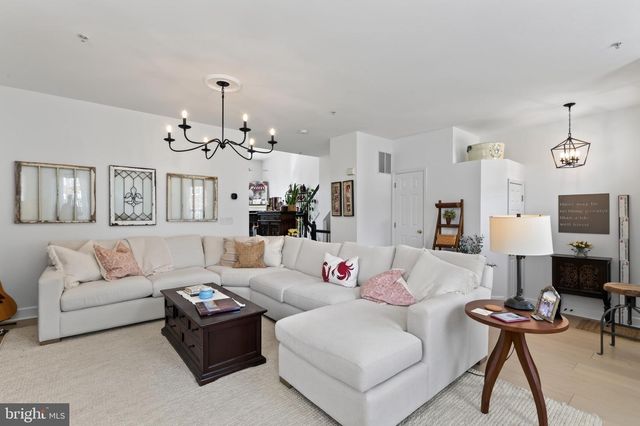 5155 BALLYCASTLE CIR CIR, Alexandria, VA 22315