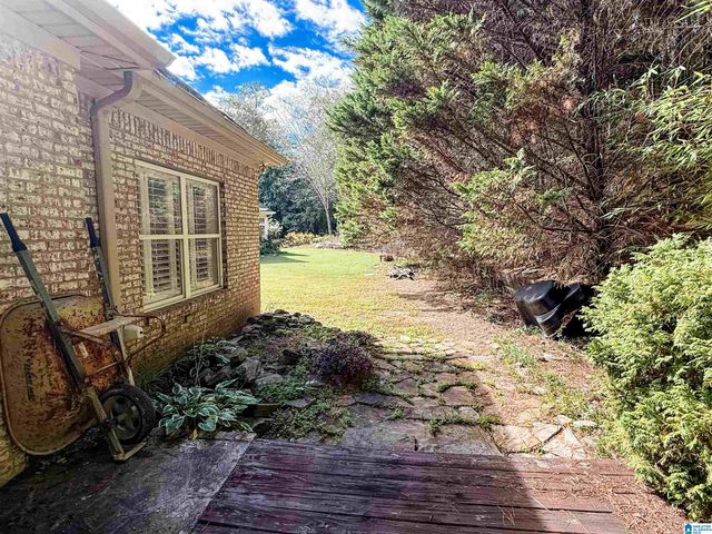 85 AZALEA TRAIL, Oneonta, AL 35121