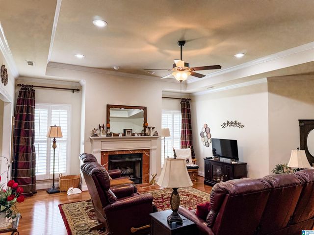 85 AZALEA TRAIL, Oneonta, AL 35121