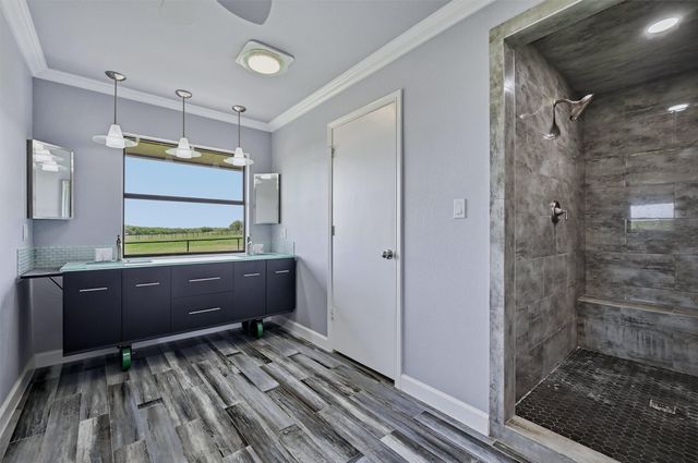 1861 Roland Road, Whitesboro, TX 76273