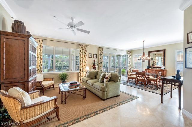2822 Tiburon BLVD E 102, Naples, FL 34109