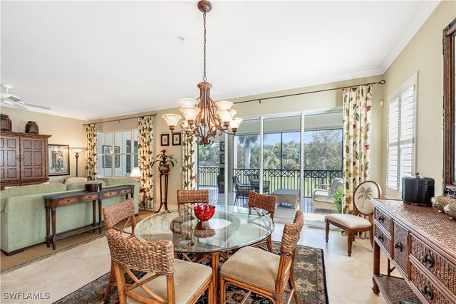 2822 Tiburon BLVD E 102, Naples, FL 34109