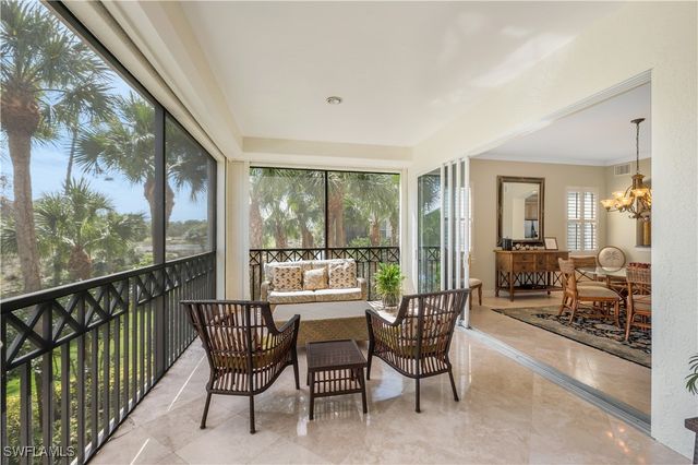 2822 Tiburon BLVD E 102, Naples, FL 34109