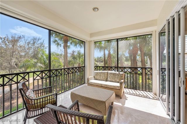 2822 Tiburon BLVD E 102, Naples, FL 34109