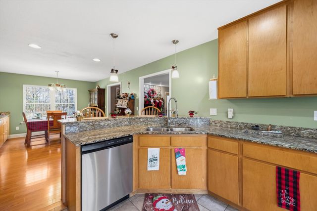 524 E Teems Road, Ringgold, GA 30736