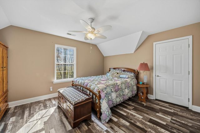 524 E Teems Road, Ringgold, GA 30736