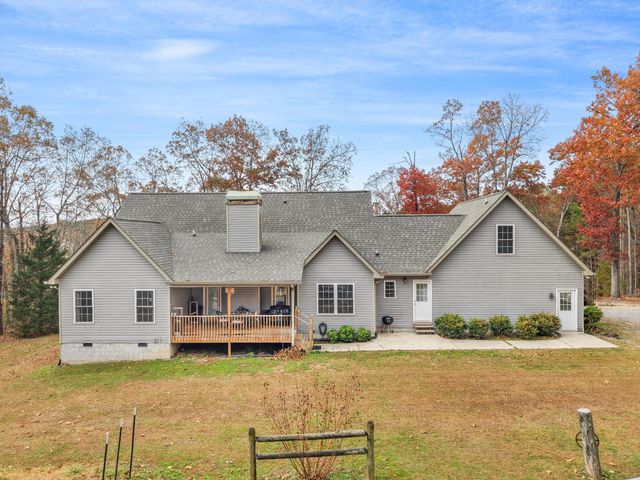 524 E Teems Road, Ringgold, GA 30736