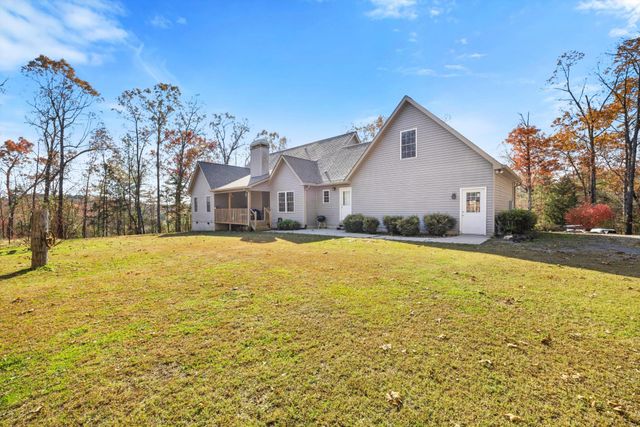 524 E Teems Road, Ringgold, GA 30736