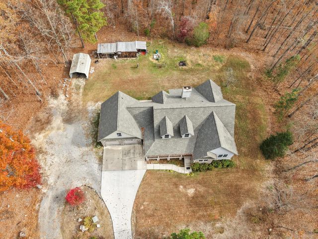 524 E Teems Road, Ringgold, GA 30736