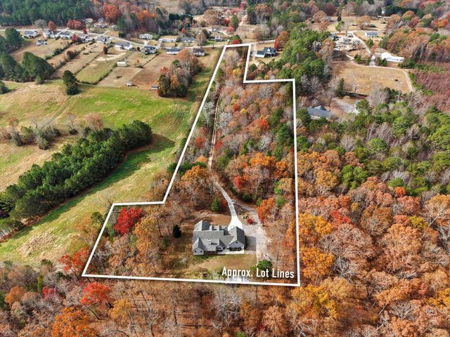 524 E Teems Road, Ringgold, GA 30736