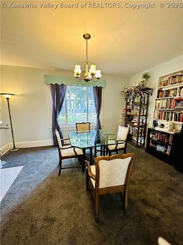 2312 Kanawha Terrace, St Albans, WV 25177
