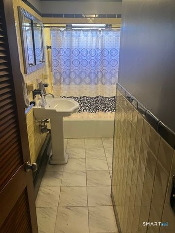 9 Warriner Avenue, Enfield, CT 06082