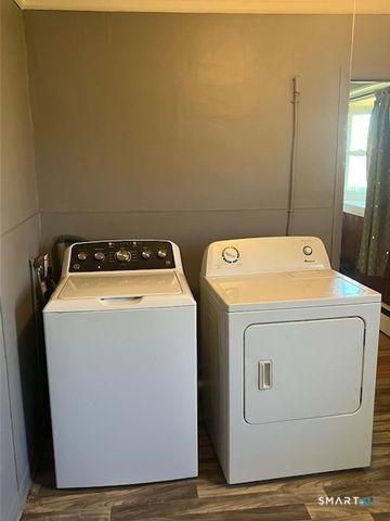 9 Warriner Avenue, Enfield, CT 06082